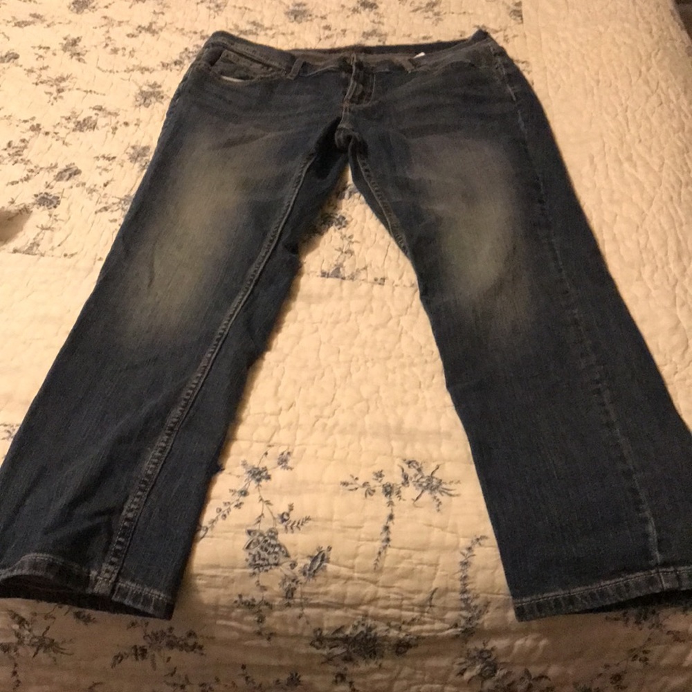 Jeans - Picture 3 of 4
